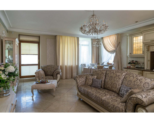 Подвесная люстра Maytoni Princess ARM270-12-R